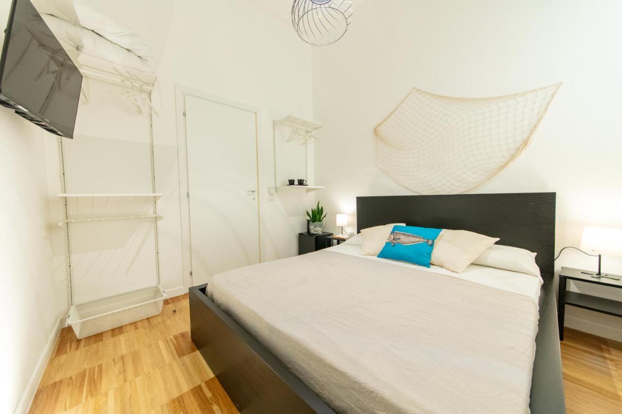 Lele'S Rooms Кальяри Экстерьер фото