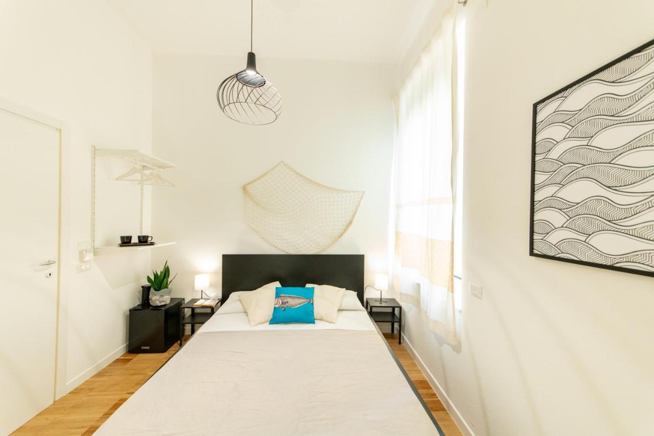 Lele'S Rooms Кальяри Экстерьер фото